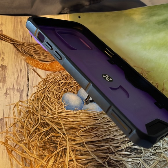 IPhone 12 Pro Max case - Picture 4 of 4